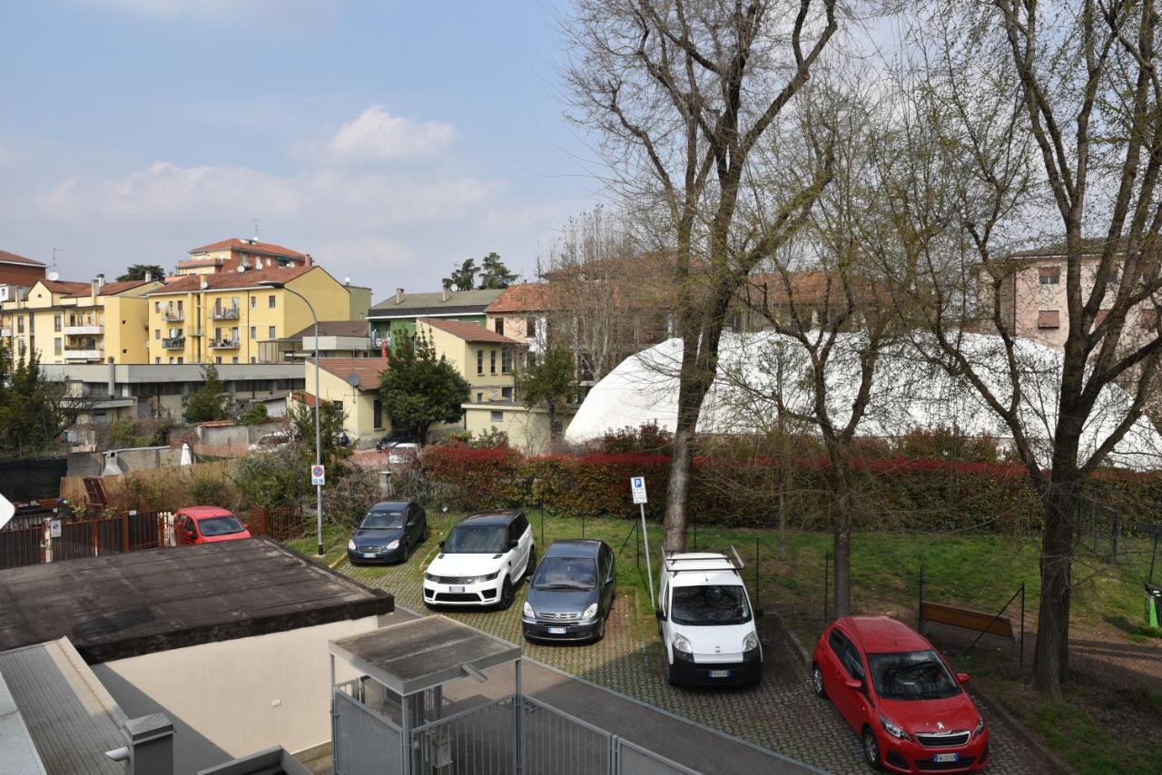 Rho Fiera Flat Apartment Pero Exterior photo